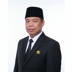 Dr. H. Iwan, M.Ag